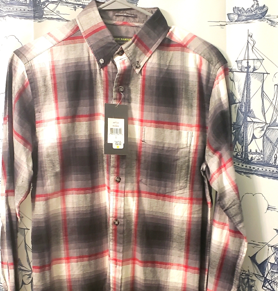 NWT Men's size Small John Bartlett Consensus